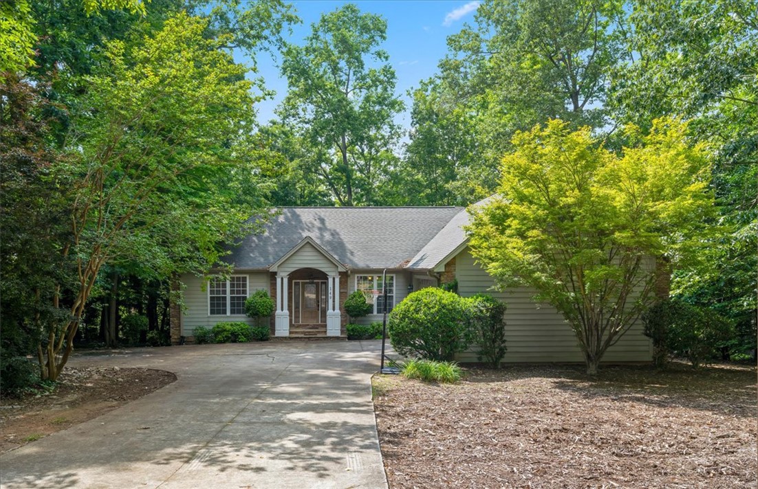 149 Summers Way, Seneca, South Carolina image 1