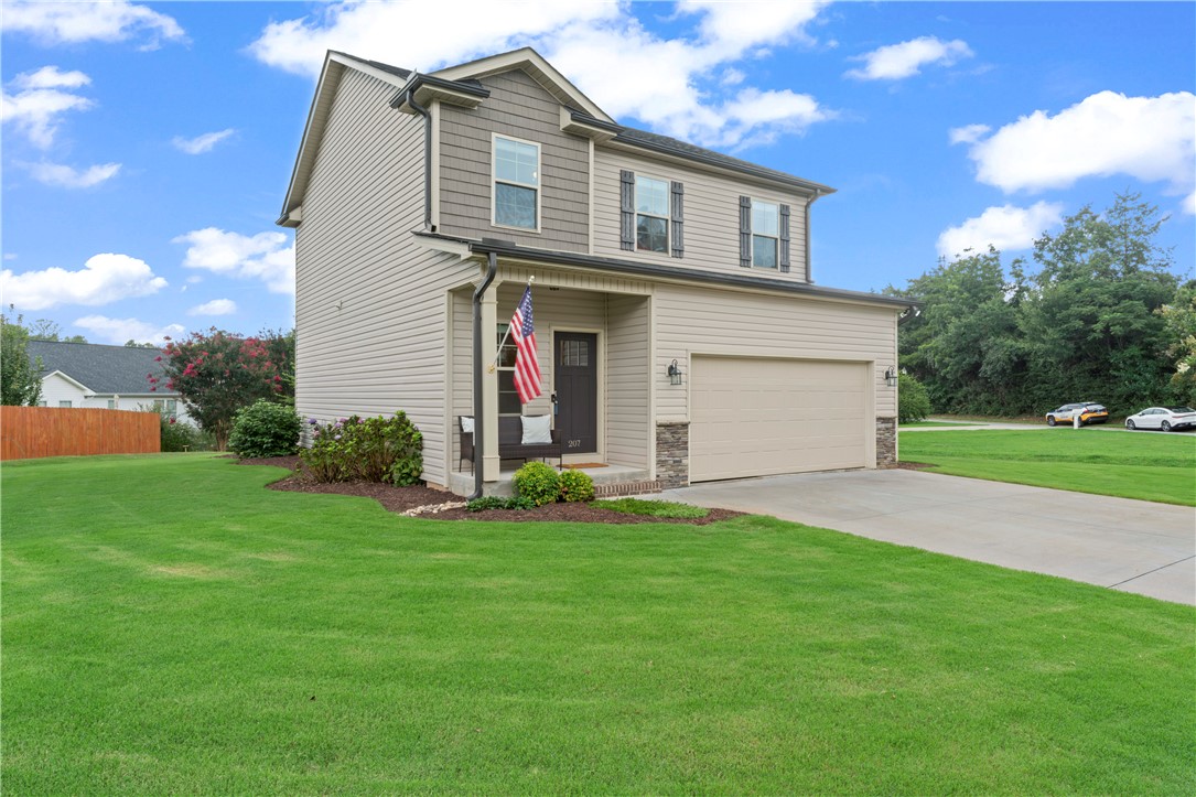 Anderson, South Carolina 29625, United States, 3 Bedrooms Bedrooms, ,3 BathroomsBathrooms,Residential,Active,188356