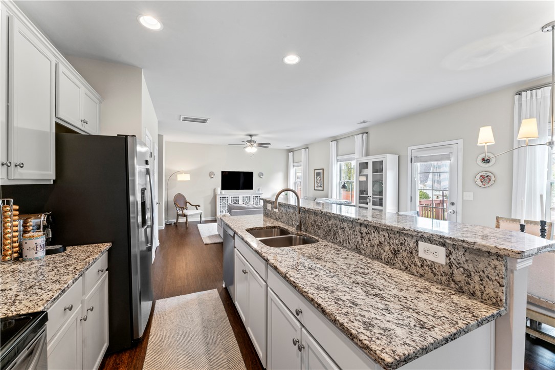 Anderson, South Carolina 29625, United States, 3 Bedrooms Bedrooms, ,3 BathroomsBathrooms,Residential,Active,188356