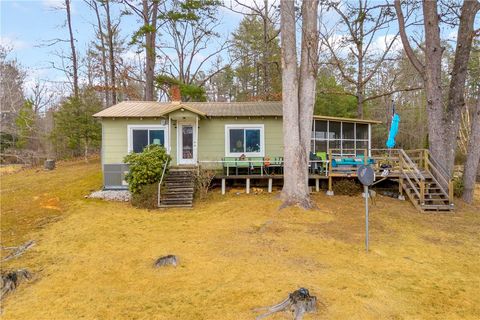 Photo of 335 Time Out Place, Tamassee, SC 29686 (MLS # 20296623)