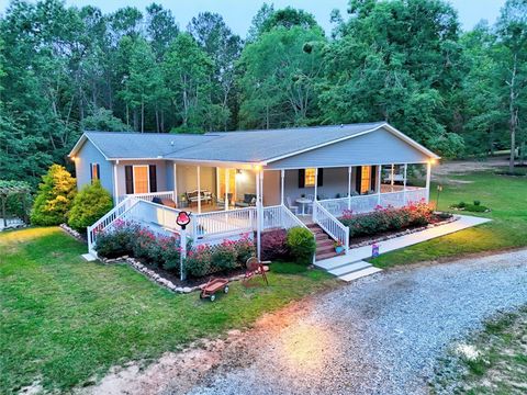 Photo of 833 Duncan Creek Church Road, Laurens, SC 29360 (MLS # 20297135)