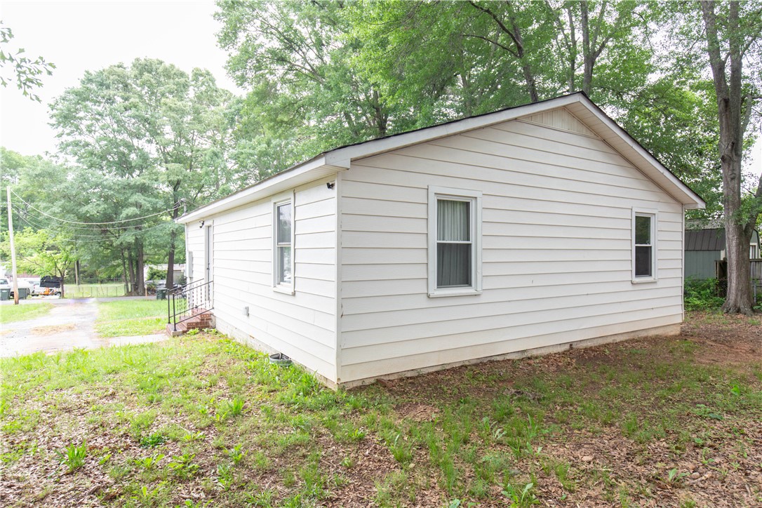 702 W 5th Avenue, Easley, South Carolina image 8