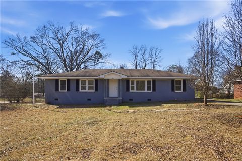 Photo of 214 Sullivan Lane, Anderson, SC 29626 (MLS # 20297690)