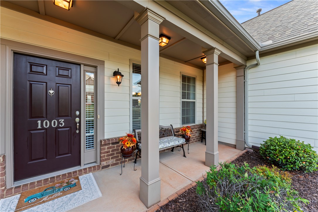 Anderson, South Carolina 29621, United States, 3 Bedrooms Bedrooms, ,2 BathroomsBathrooms,Residential,Pending,215886