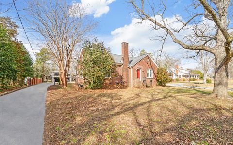 A home in Hartwell