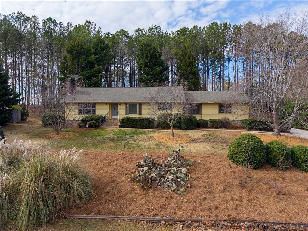 1605 Keowee Lakeshore Drive, Seneca, South Carolina image 1
