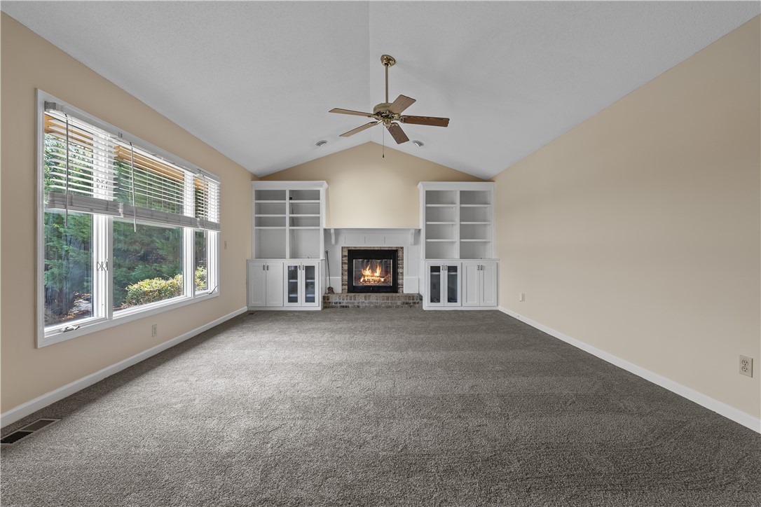 1605 Keowee Lakeshore Drive, Seneca, South Carolina image 4