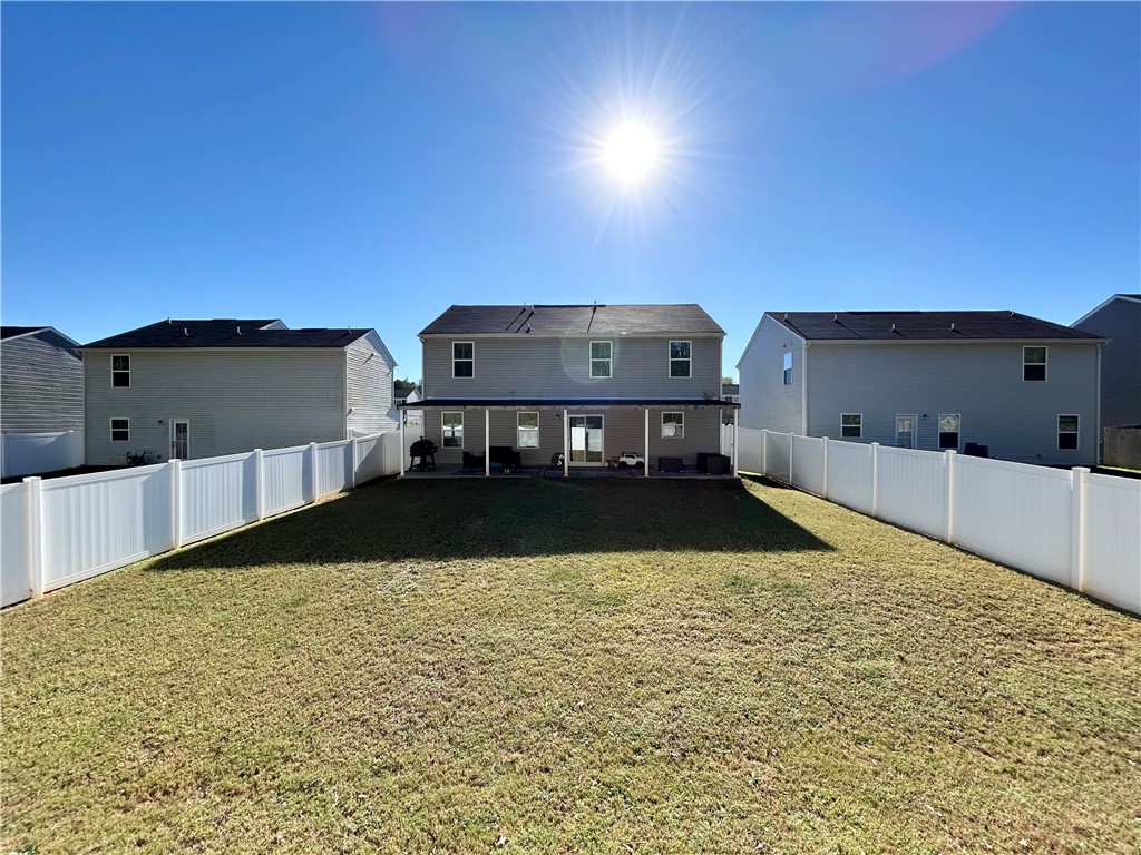 Pendleton, South Carolina 29670, United States, 4 Bedrooms Bedrooms, ,3 BathroomsBathrooms,Residential,Active,230331