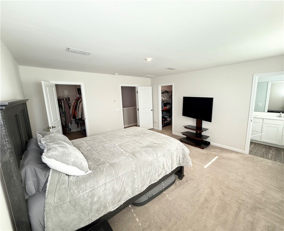 Pendleton, South Carolina 29670, United States, 4 Bedrooms Bedrooms, ,3 BathroomsBathrooms,Residential,Active,230331