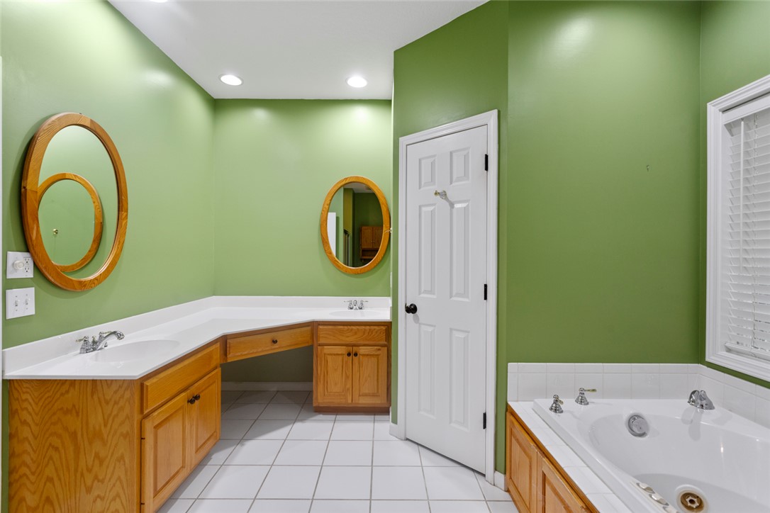 204 Lakeside Drive, Walhalla, South Carolina image 24