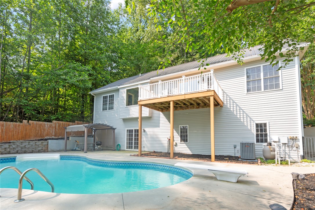 204 Lakeside Drive, Walhalla, South Carolina image 6