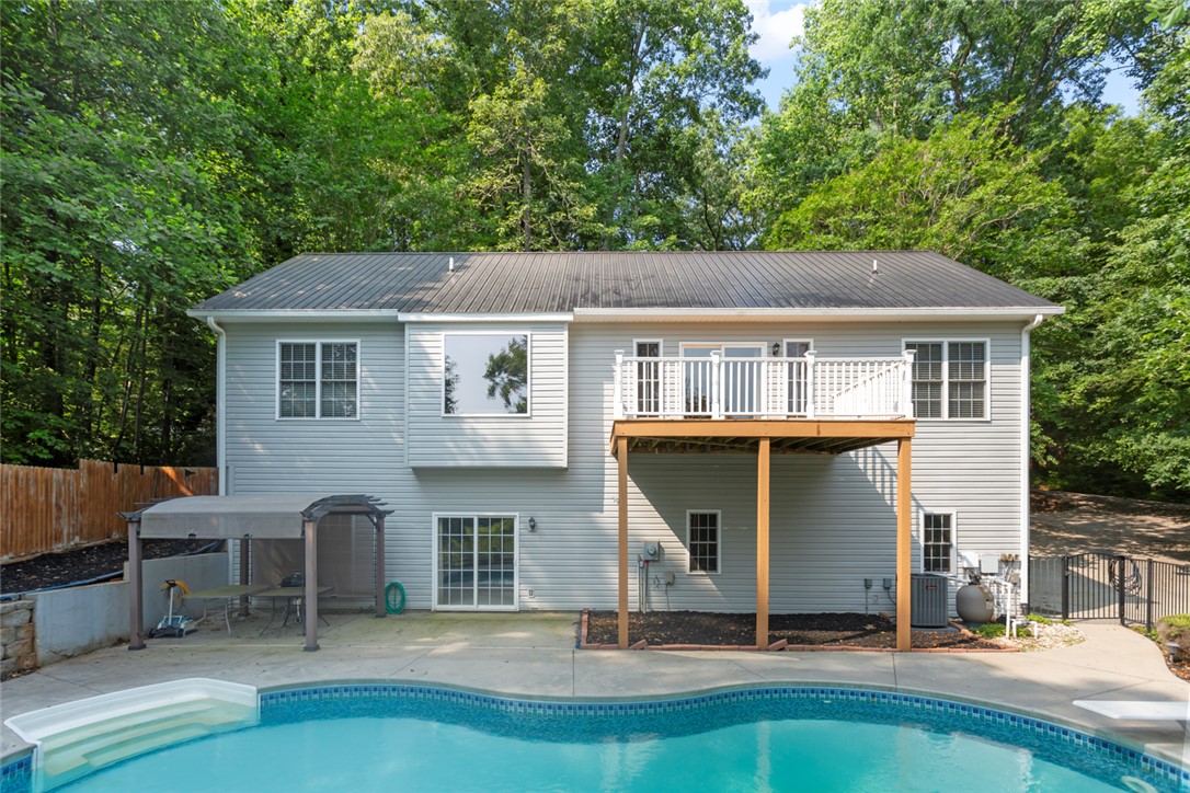 204 Lakeside Drive, Walhalla, South Carolina image 9