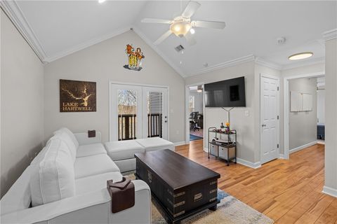 Photo of 433 Harts Cove Way, Seneca, SC 29678 (MLS # 20298671)