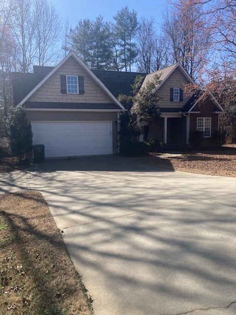 Photo of 400 Pearle Drive, Easley, SC 29640 (MLS # 20297650)