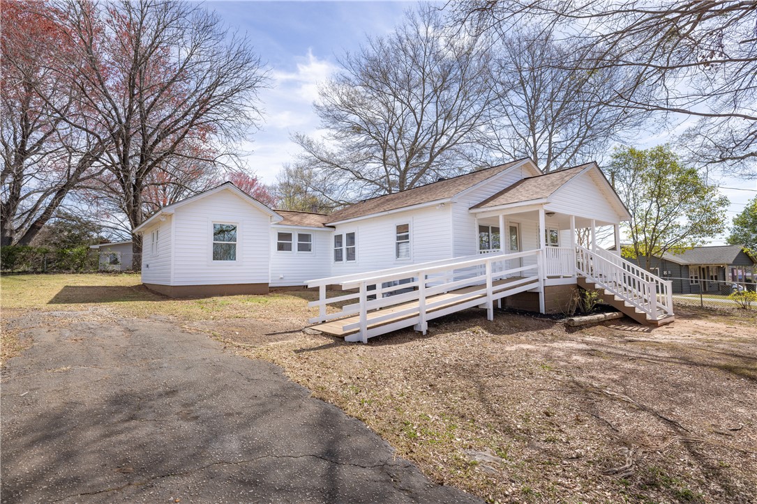 204 Old Salem Road, Seneca, South Carolina image 4