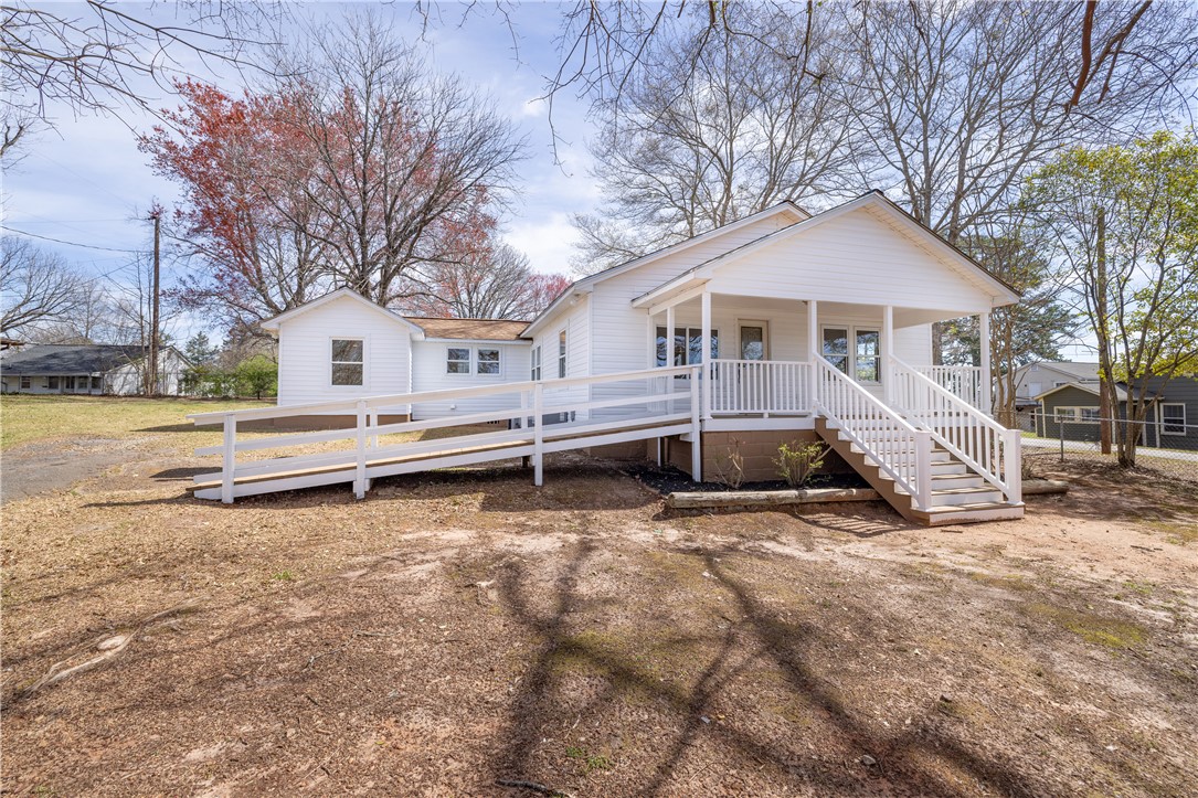 204 Old Salem Road, Seneca, South Carolina image 3