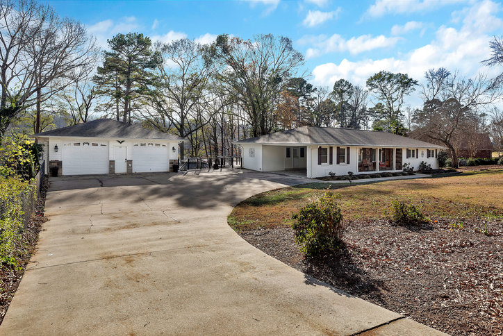 107 Shady Lane
