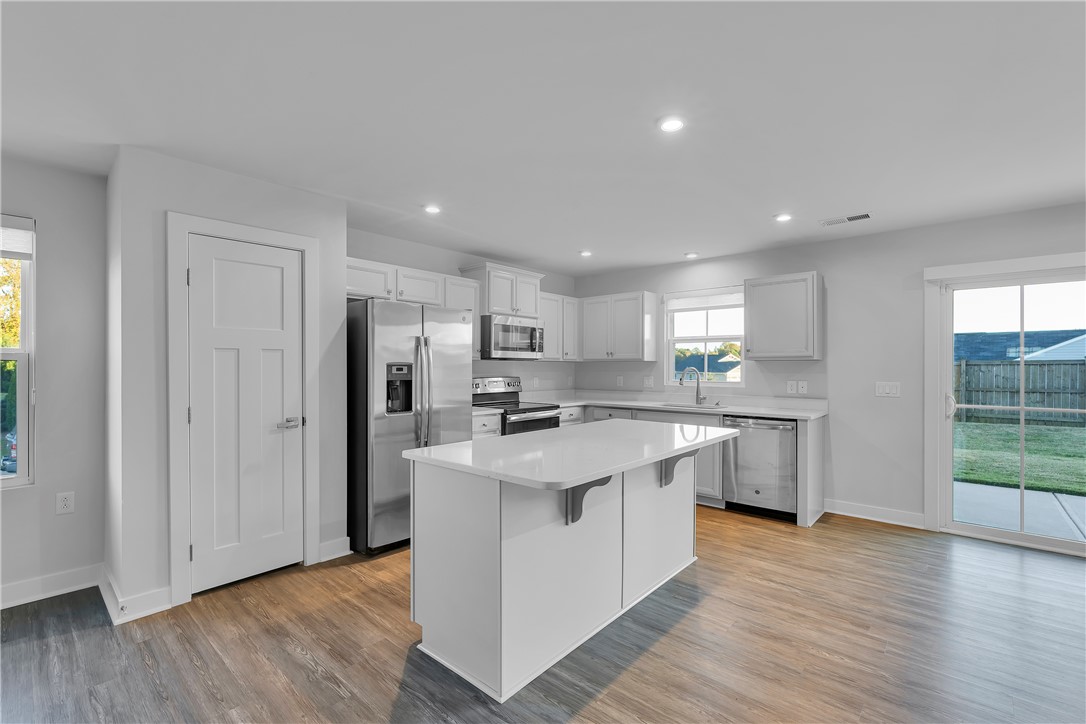 Boiling Springs, South Carolina 29316, United States, 3 Bedrooms Bedrooms, ,2 BathroomsBathrooms,Residential,Pending,251538