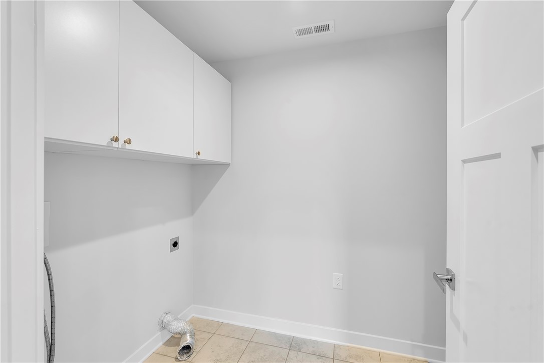 Boiling Springs, South Carolina 29316, United States, 3 Bedrooms Bedrooms, ,2 BathroomsBathrooms,Residential,Pending,251538