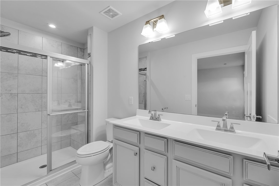 Boiling Springs, South Carolina 29316, United States, 3 Bedrooms Bedrooms, ,2 BathroomsBathrooms,Residential,Pending,251538