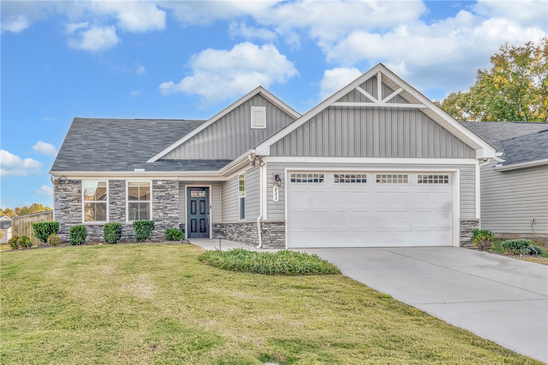 Boiling Springs, South Carolina 29316, United States, 3 Bedrooms Bedrooms, ,2 BathroomsBathrooms,Residential,Pending,251538