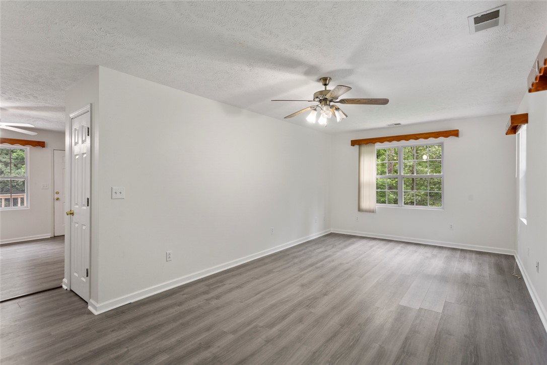 123 Sequayah Drive, Fair Play, South Carolina image 3