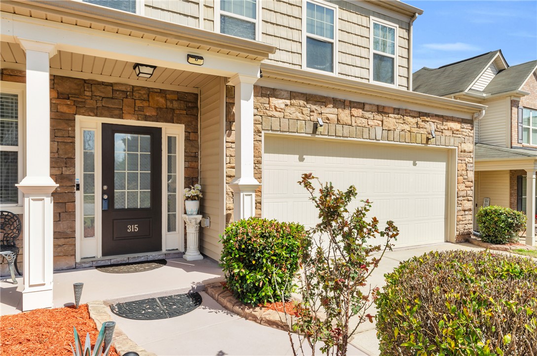 315 Hunslet Way, Simpsonville, South Carolina image 3