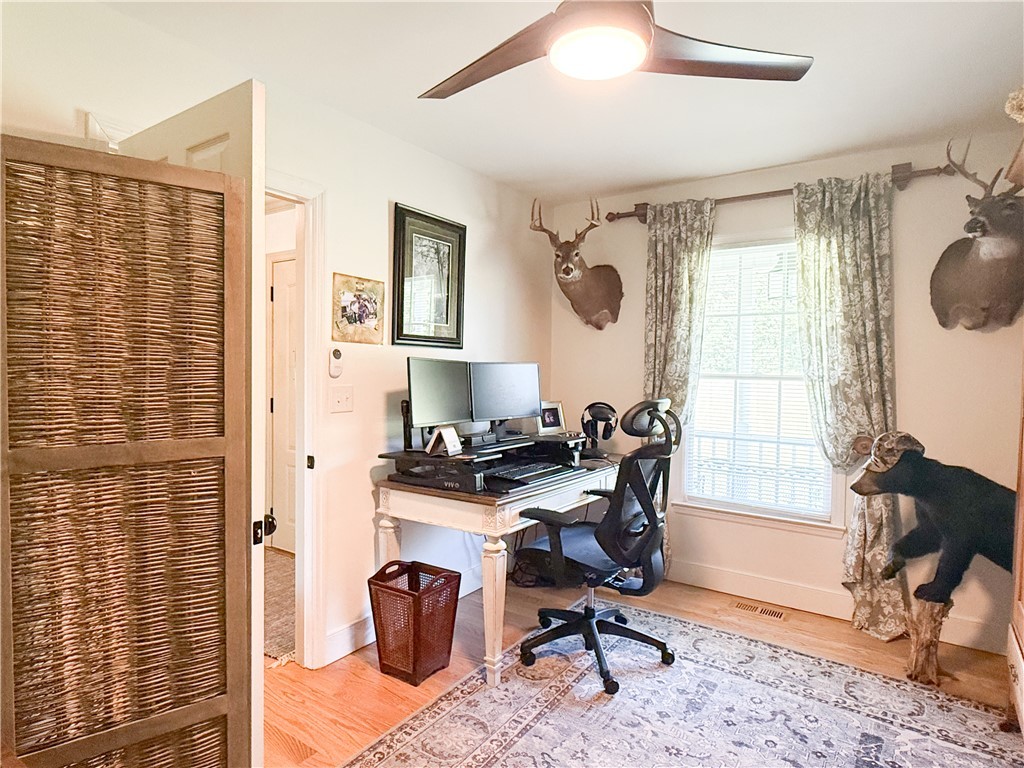 6050 Cross Anchor Road, Enoree, South Carolina image 17