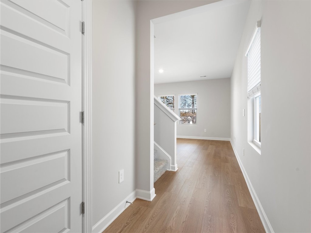512 Stone Pine Drive, Pendleton, South Carolina image 3