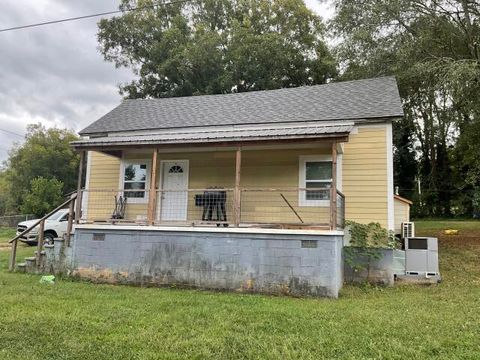 Photo of 112 Overbrook Street, Pickens, SC 29671 (MLS # 20293601)