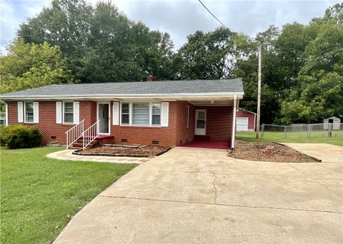Photo of 206 Gracie Street, Seneca, SC 29678 (MLS # 20306460)