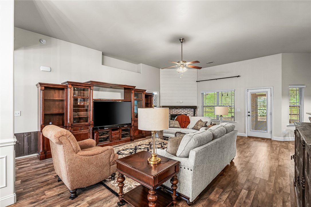 611 Hedge Apple Lane, Lyman, South Carolina image 5