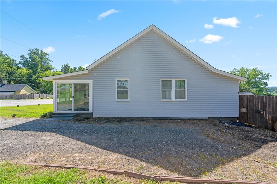 302 Church Street, Pickens, South Carolina image 28