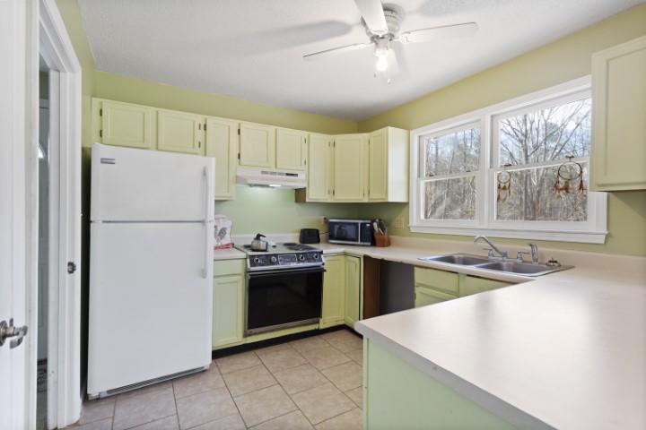 251 Cherokee Drive, Fair Play, South Carolina image 9