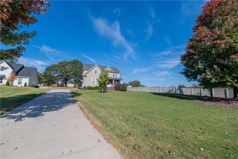 Photo of 1000 Carlisle Place, Anderson, SC 29621 (MLS # 20293848)