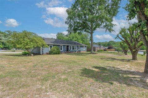 Photo of 504 Cunningham Road, Taylors, SC 29687 (MLS # 20300948)