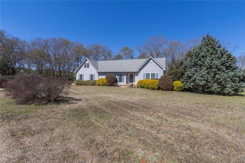 Photo of 108 Pearman Drive, Pendleton, SC 29670 (MLS # 20298653)