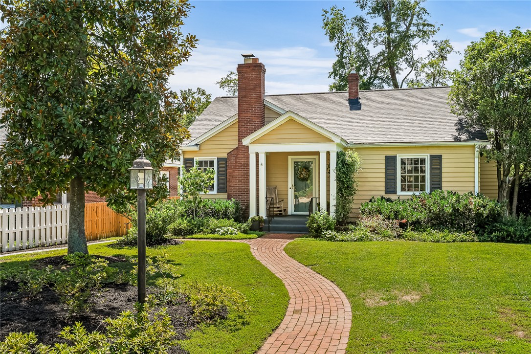 Anderson, South Carolina 29625, United States, 3 Bedrooms Bedrooms, ,2 BathroomsBathrooms,Residential,Active,192500