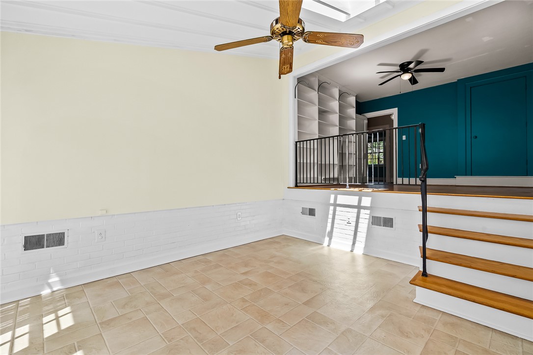 Anderson, South Carolina 29625, United States, 3 Bedrooms Bedrooms, ,2 BathroomsBathrooms,Residential,Active,192500