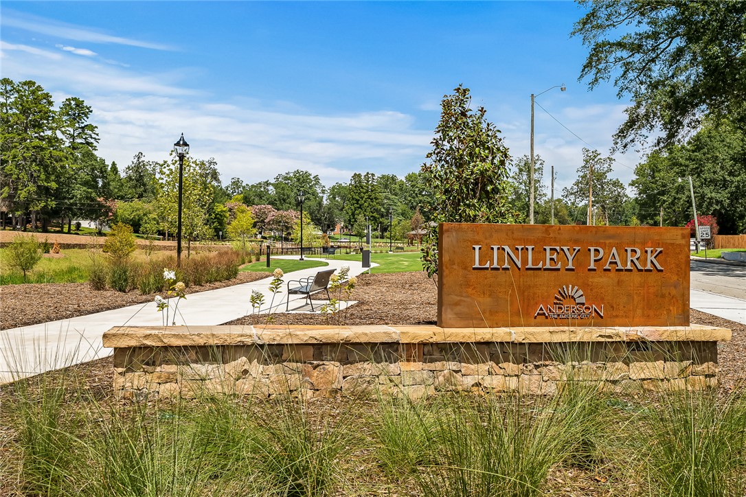 Anderson, South Carolina 29625, United States, 3 Bedrooms Bedrooms, ,2 BathroomsBathrooms,Residential,Active,192500