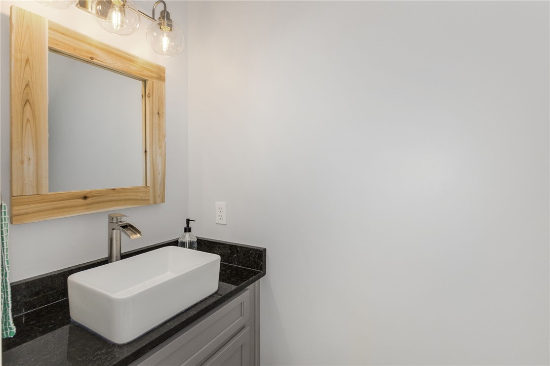 Easley, South Carolina 29642, United States, 4 Bedrooms Bedrooms, ,3 BathroomsBathrooms,Residential,Active,182831