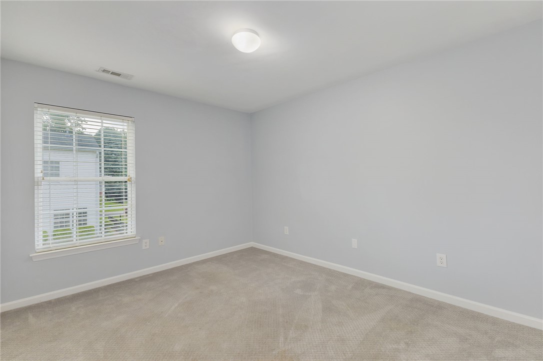 Easley, South Carolina 29642, United States, 4 Bedrooms Bedrooms, ,3 BathroomsBathrooms,Residential,Active,182831