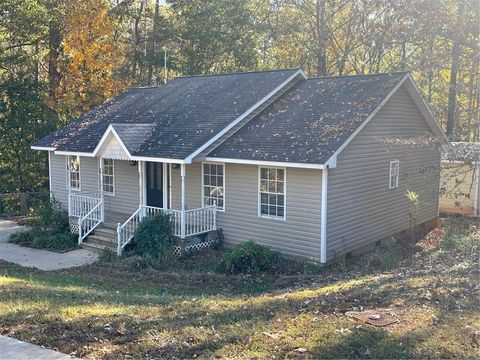 A home in Lavonia