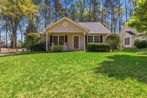 Photo of 206 Haltiwanger Road, Greenwood, SC 29649 (MLS # 20299226)