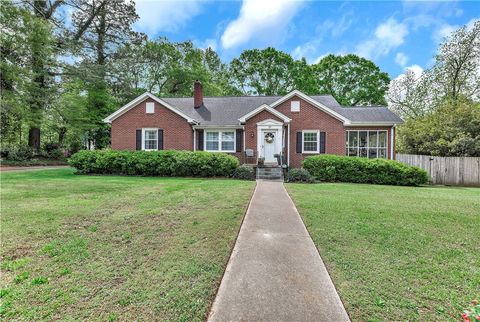 Photo of 25 Central Avenue, Honea Path, SC 29654 (MLS # 20299719)