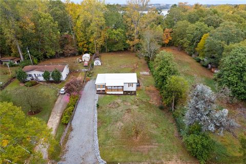 A home in Seneca