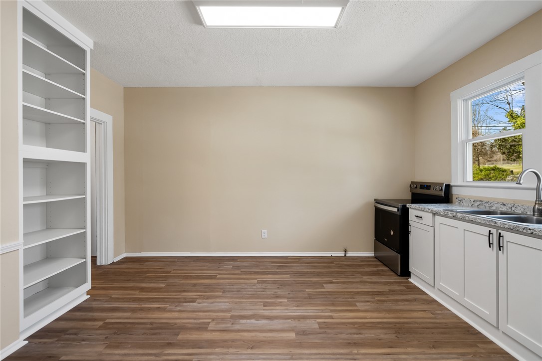 Anderson, South Carolina 29621, United States, ,Residential,Active,93112