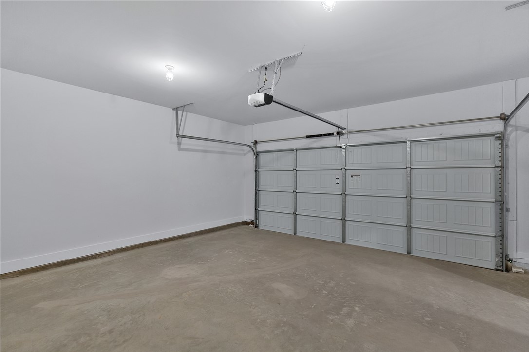 Central, South Carolina 29630, United States, 3 Bedrooms Bedrooms, ,3 BathroomsBathrooms,Residential,Active,32497