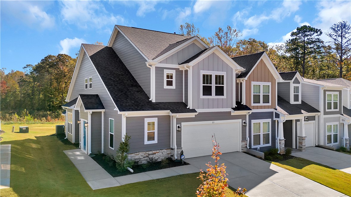 Central, South Carolina 29630, United States, 3 Bedrooms Bedrooms, ,3 BathroomsBathrooms,Residential,Active,32497