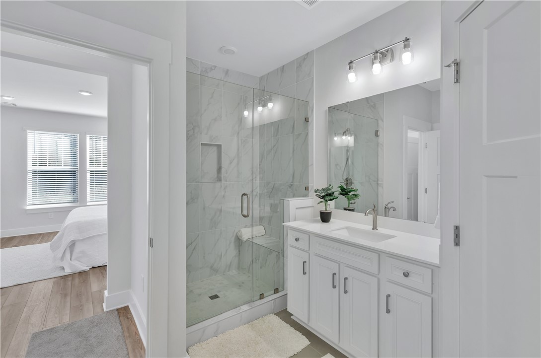 Central, South Carolina 29630, United States, 3 Bedrooms Bedrooms, ,3 BathroomsBathrooms,Residential,Active,32497